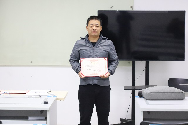 IMG_5493~1.jpg